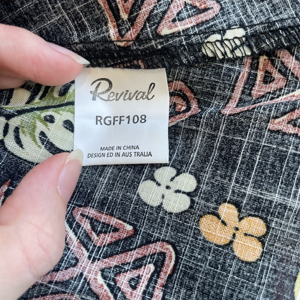 Revival Dress Size 6 - Picture 4 of 5